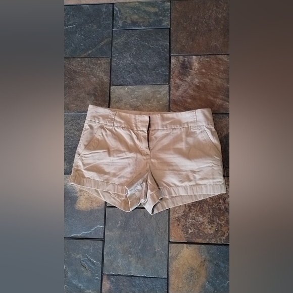 J. Crew Shorts Size 4 - Picture 1 of 2